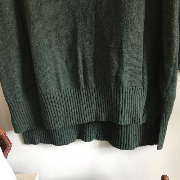 L.O.G.G. by H&M Hunter Green Sweater - Picture 3 of 3